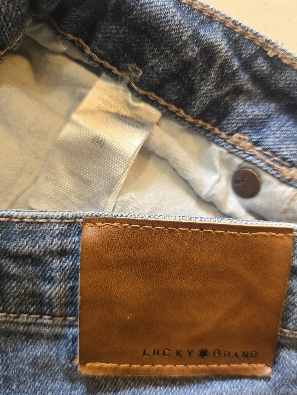 Lucky Brand Riley Shorts - Picture 4 of 6